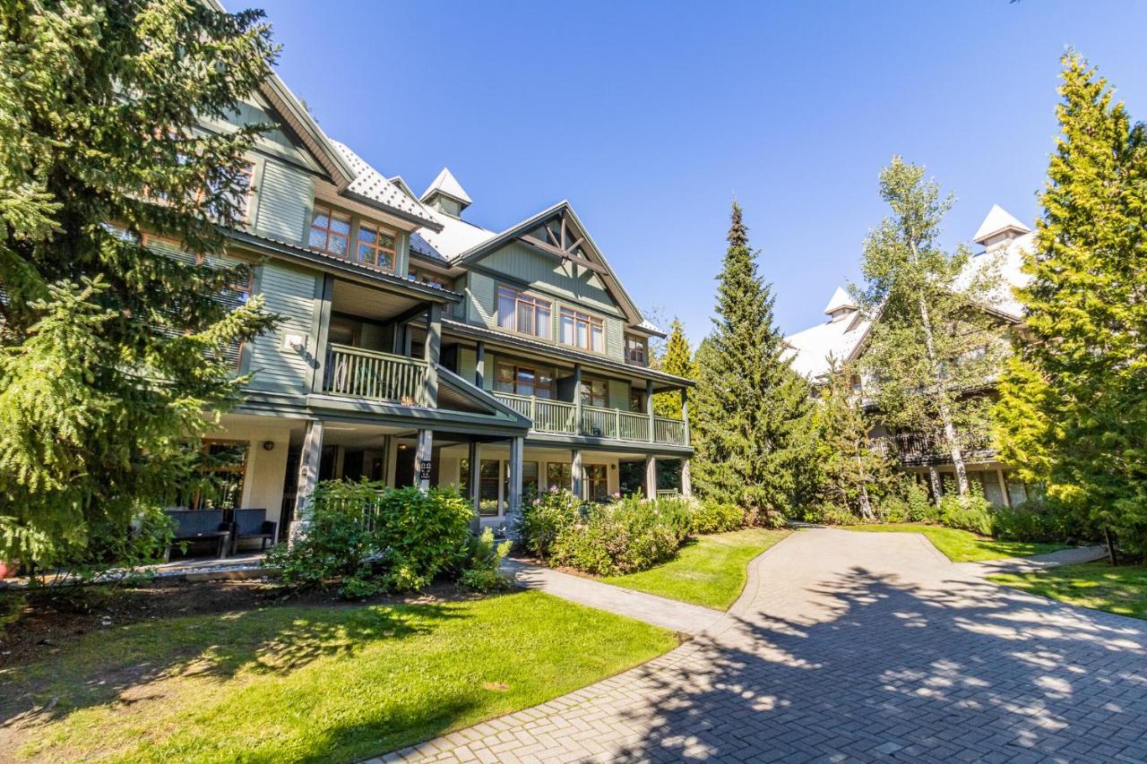 Aparthotel Northstar Whistler Esterno foto