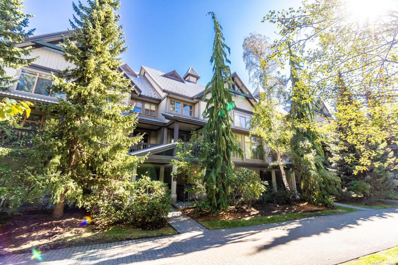 Aparthotel Northstar Whistler Esterno foto